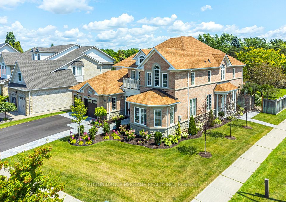 1 Mackey Drive, Whitby, ON L1P 1P5