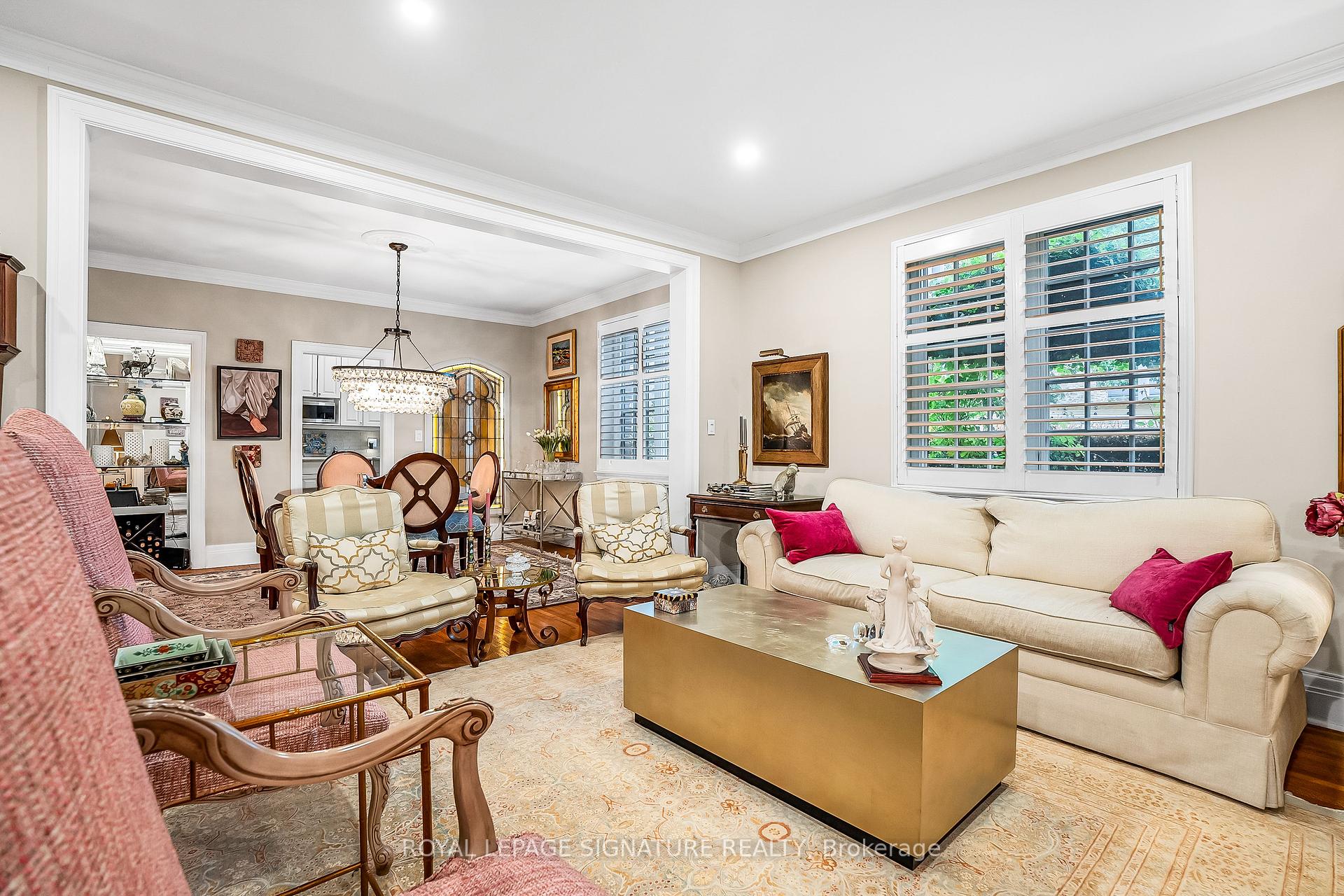 2 Bedrooms Co-op at 150 St Clair, Toronto For sale