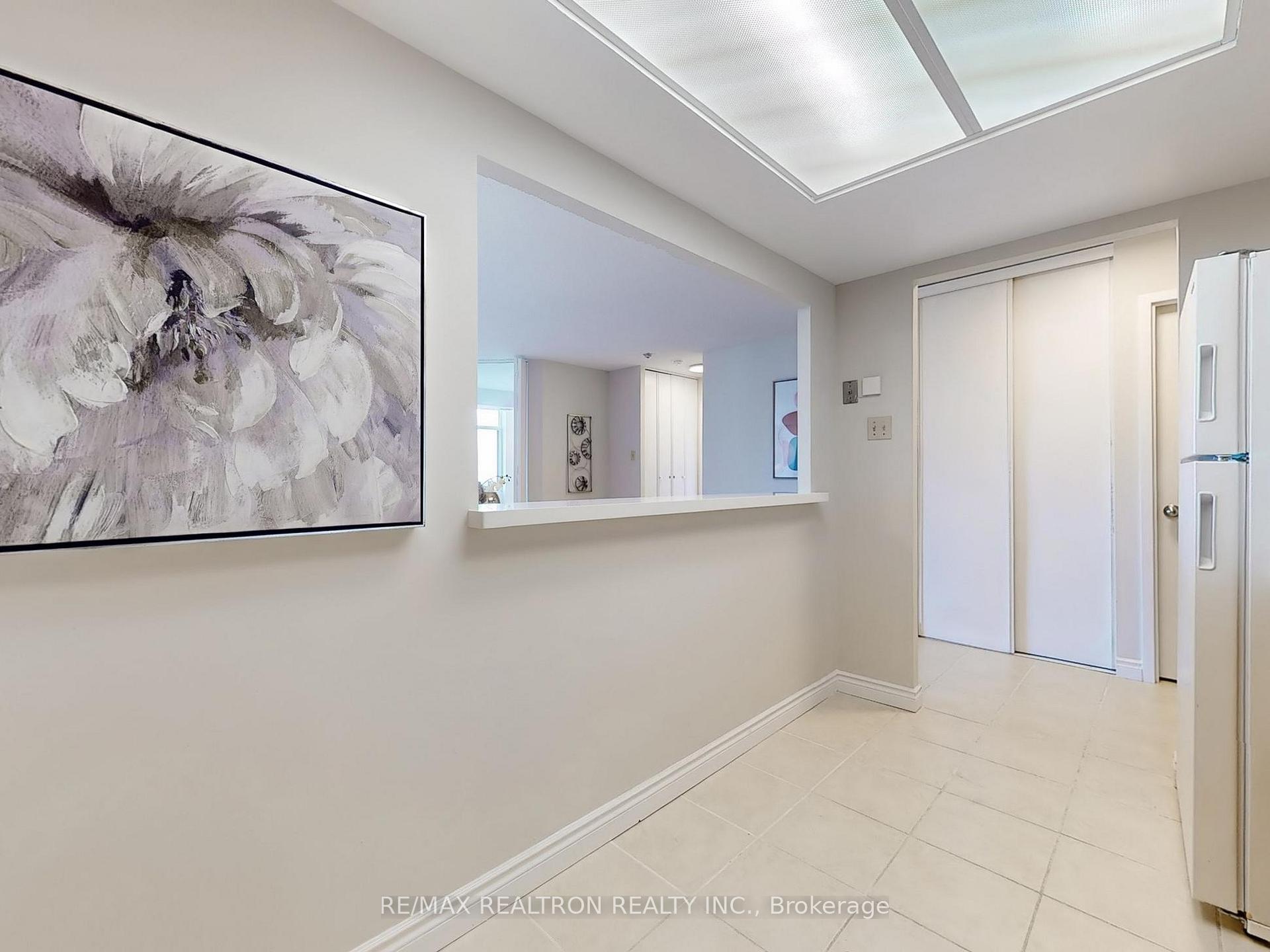 3 Bedrooms Condo at 88 Alton Tower, Toronto For sale