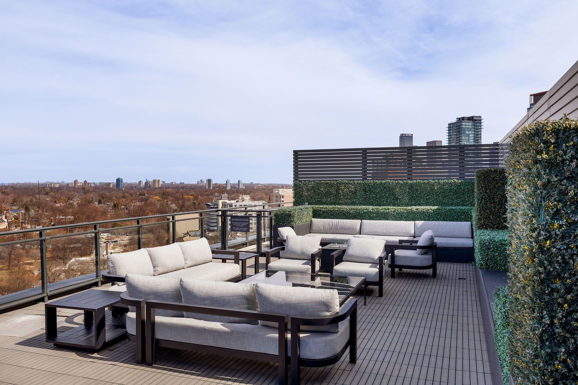 181 Davenport Road PH1201