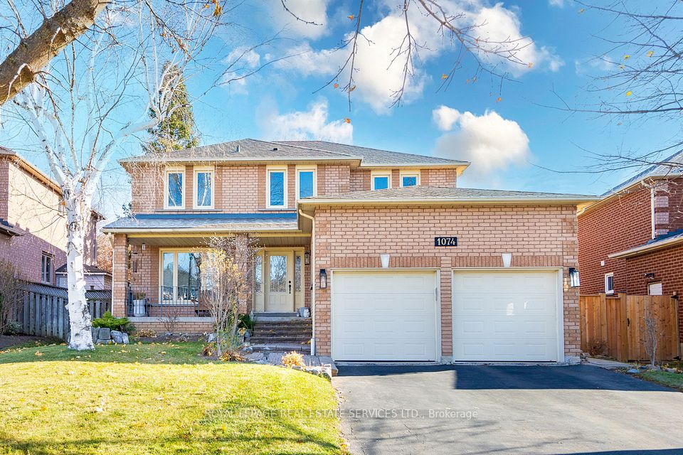 1074 Bradbury