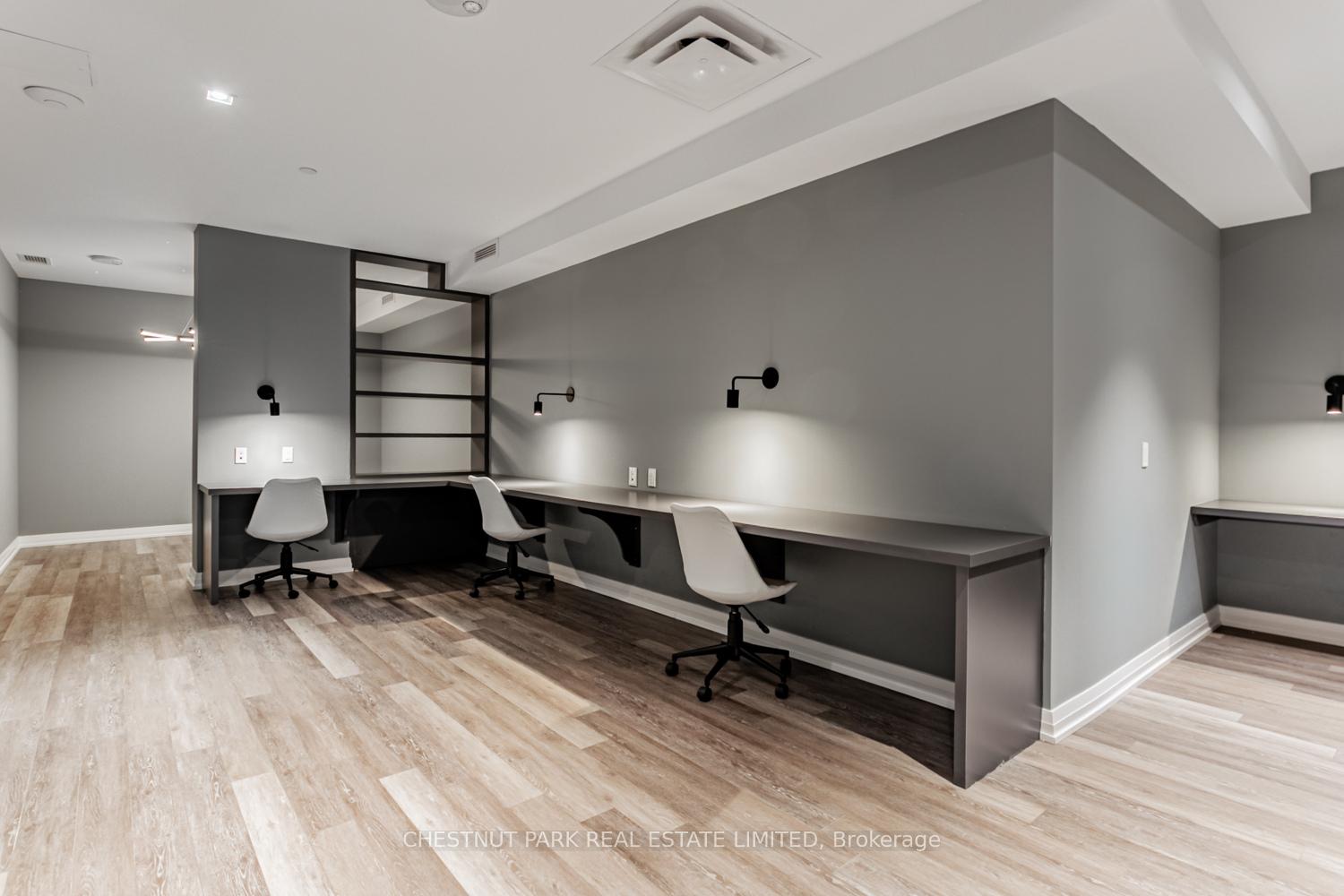2 Bedrooms Condo at 50 Thomas Riley, Toronto For sale
