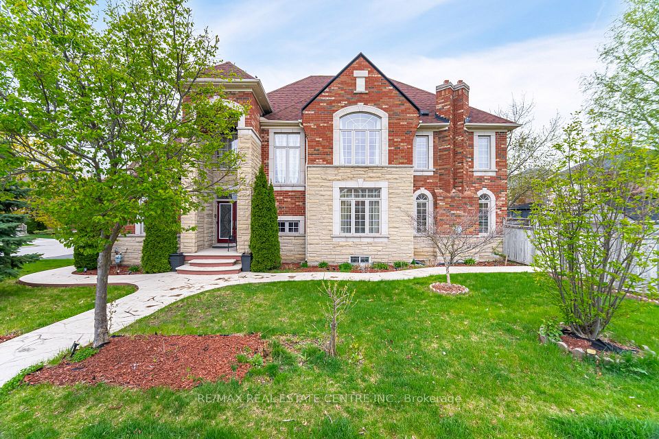 3401 Hideway