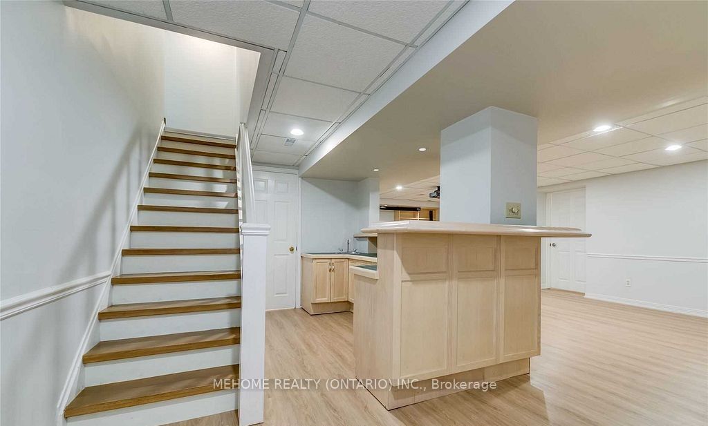 282 Gatestone Avenue