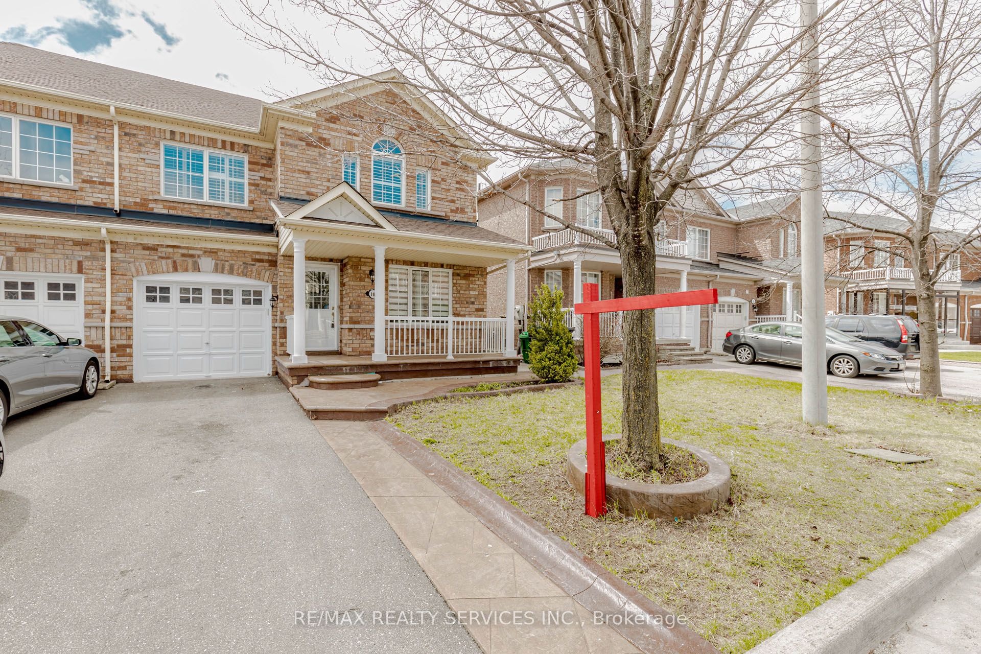 103 Dells Crescent, Brampton, ON L7A 2R4