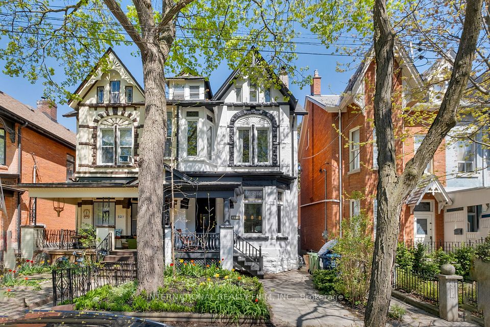 319 Markham