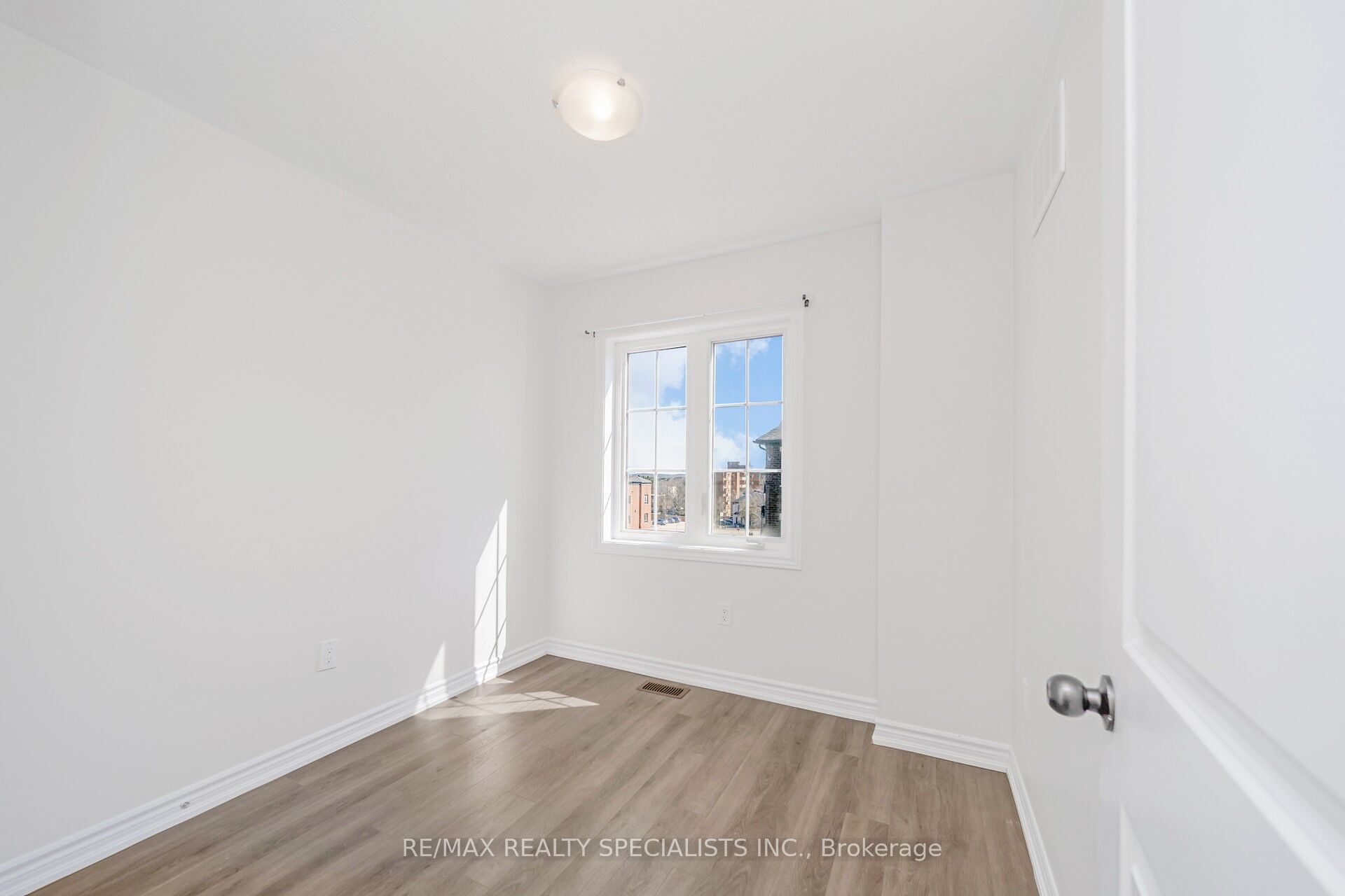 68 First Street, #28
