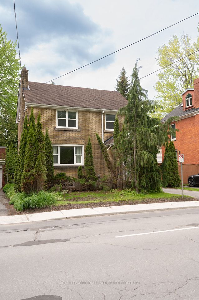 500 Brock Street