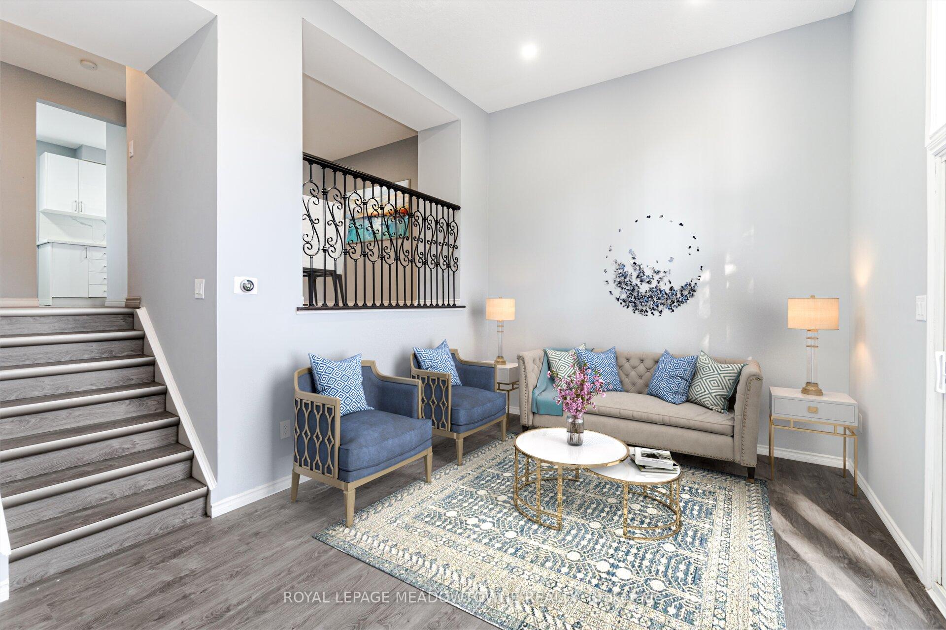 3 Bedrooms Condo at 11 Harrisford, Hamilton For sale