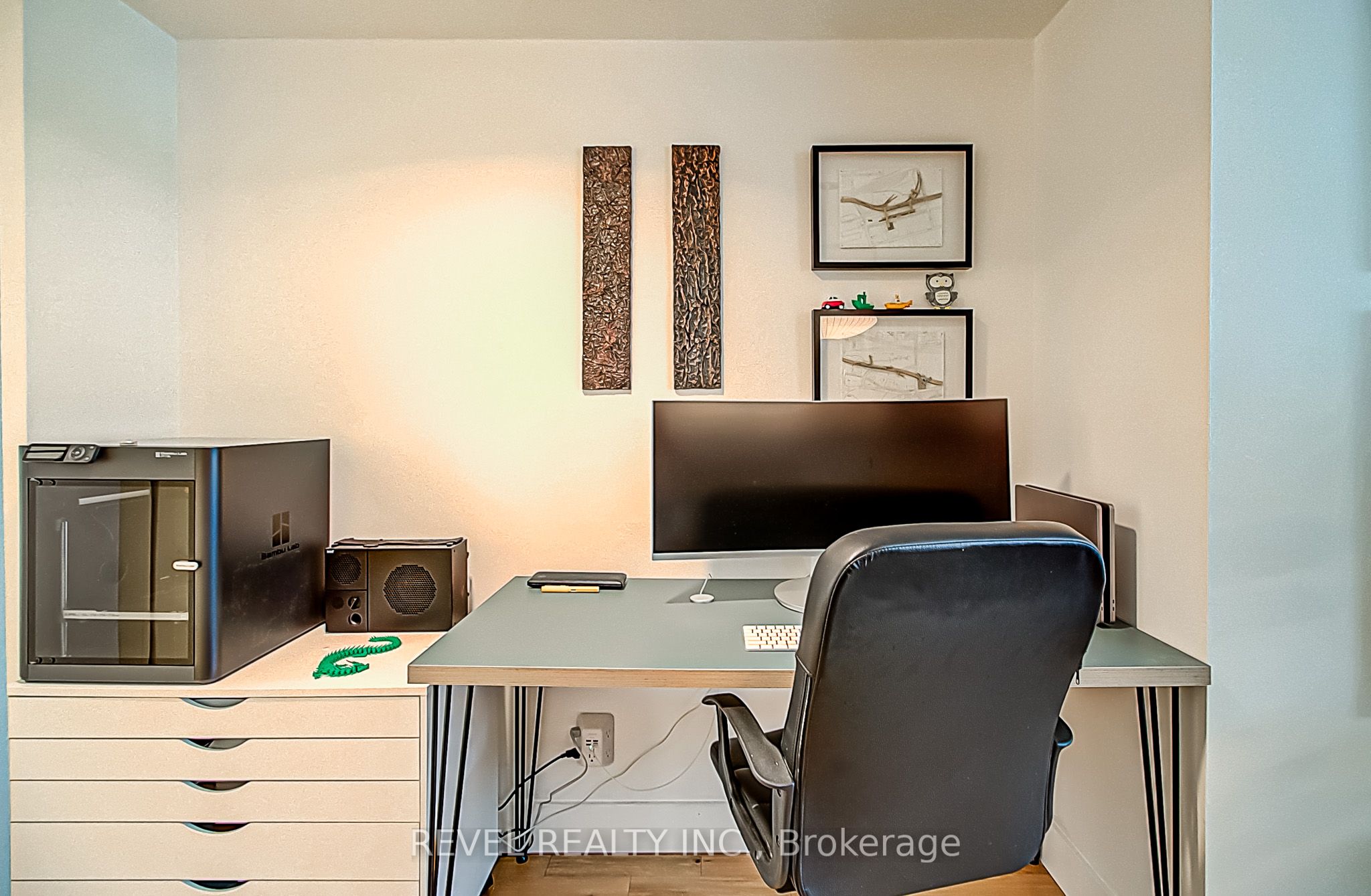 50 Lombard Street, #1004