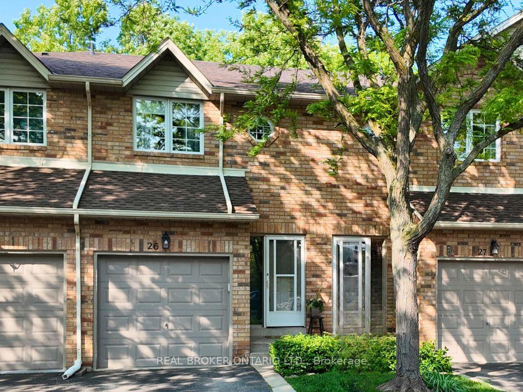 2 Bedrooms Condo at 2015 Cleaver, Burlington For sale