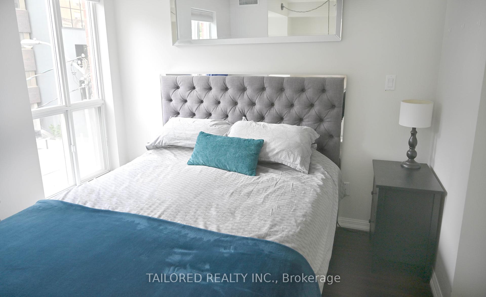 1 Bedroom Condo at 119 Merton, Toronto For sale