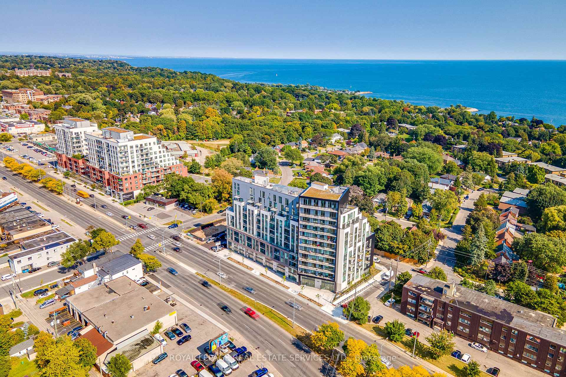 2 Bedrooms Condo at 90 Glen Everest, Toronto For sale