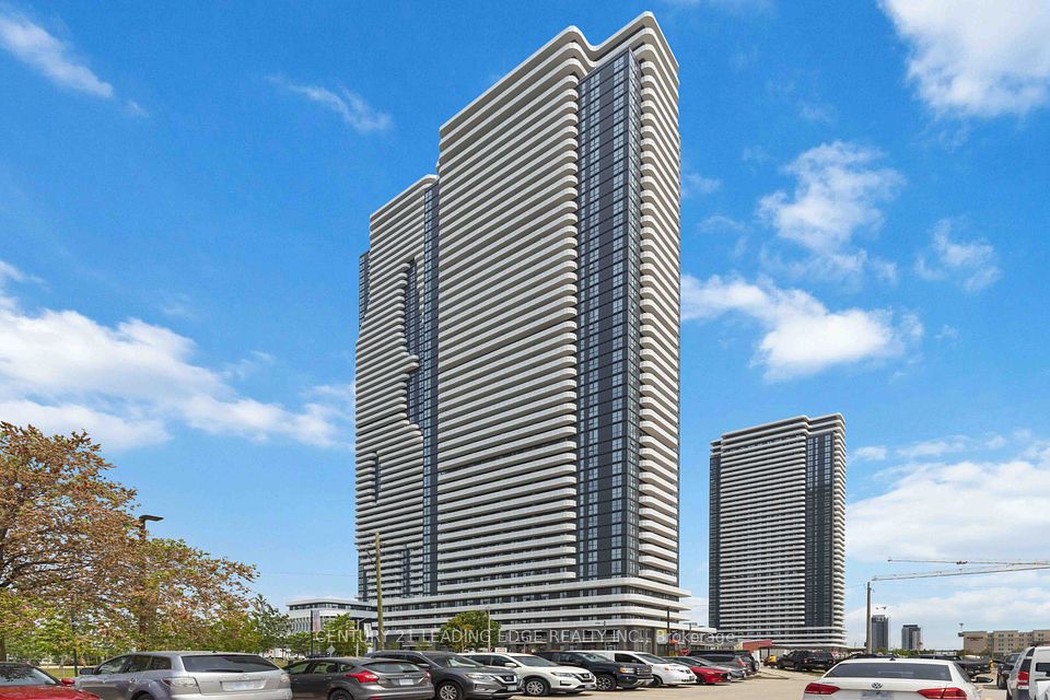 225 Commerce