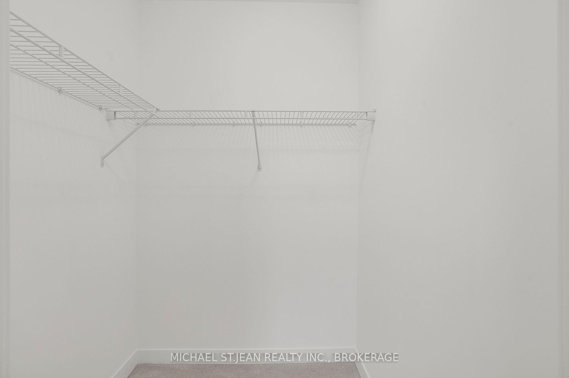 1 Bedroom Condo at 85 Robinson,  Hamilton For sale