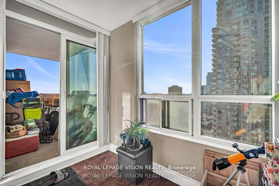 2 Bedrooms Condo at 60 Brian Harrison, Toronto For sale