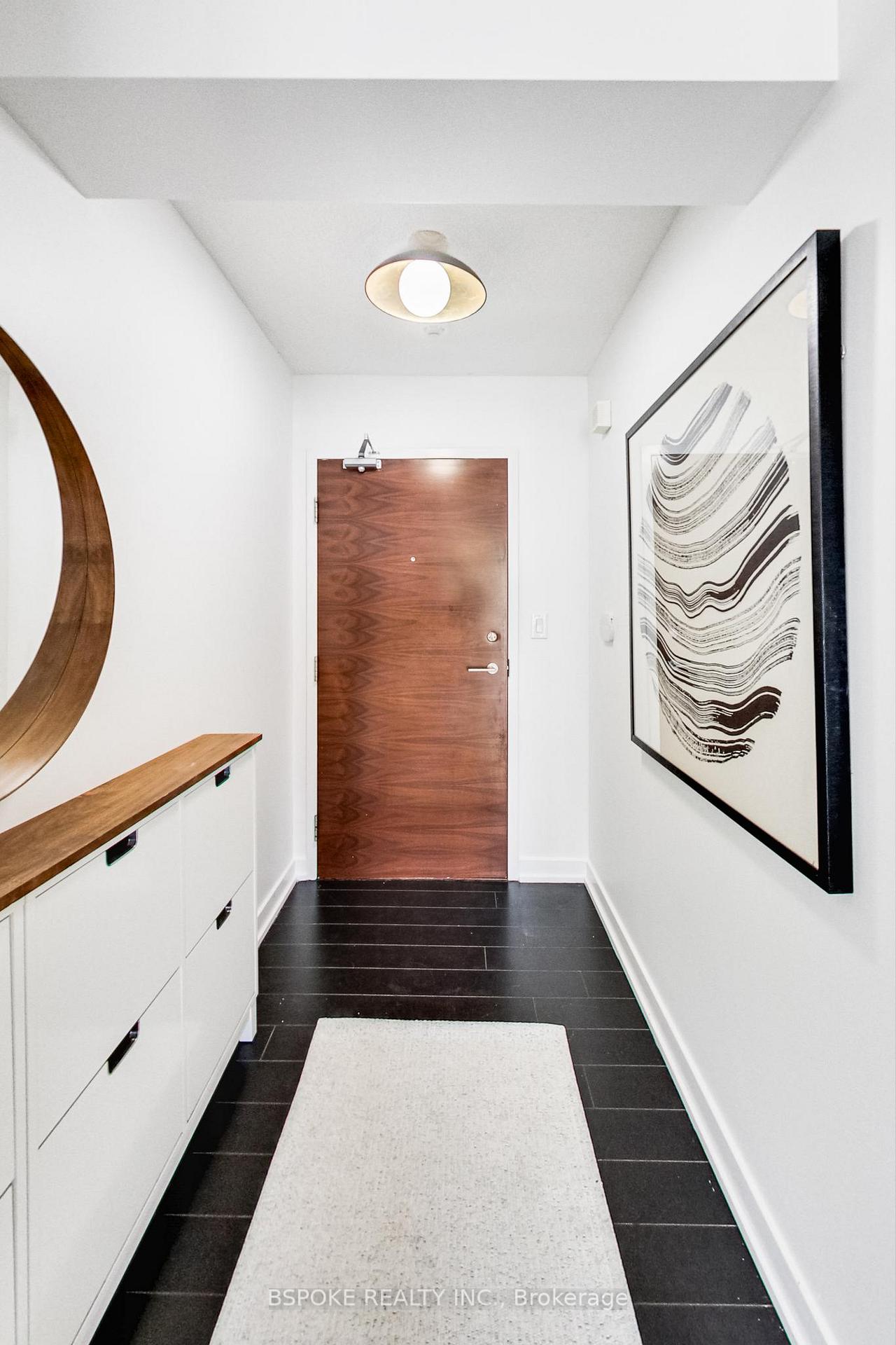 2 Bedrooms Condo at 15 Iceboat, Toronto For sale