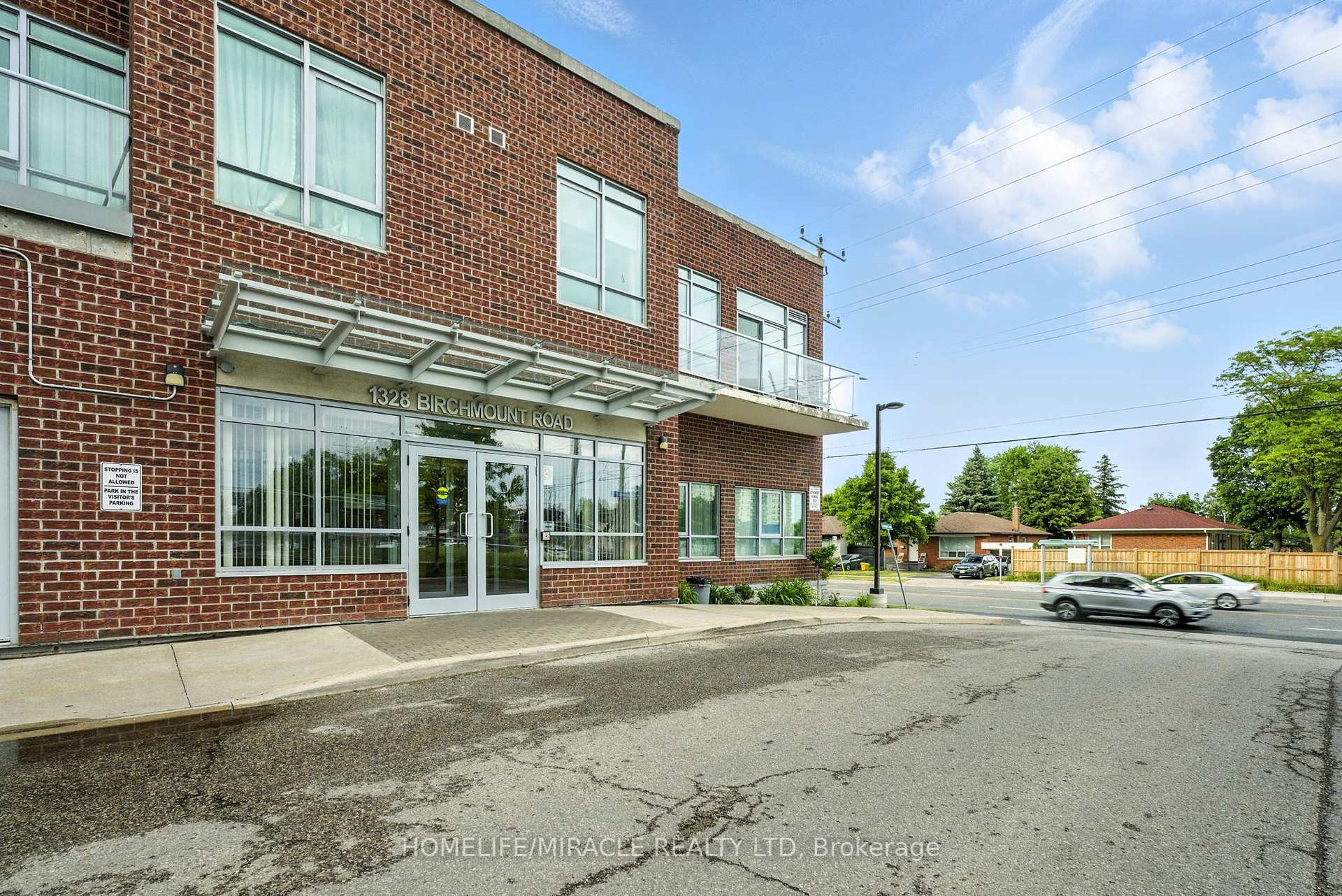 1 Bedroom Condo at 1328 Birchmount, Toronto For sale