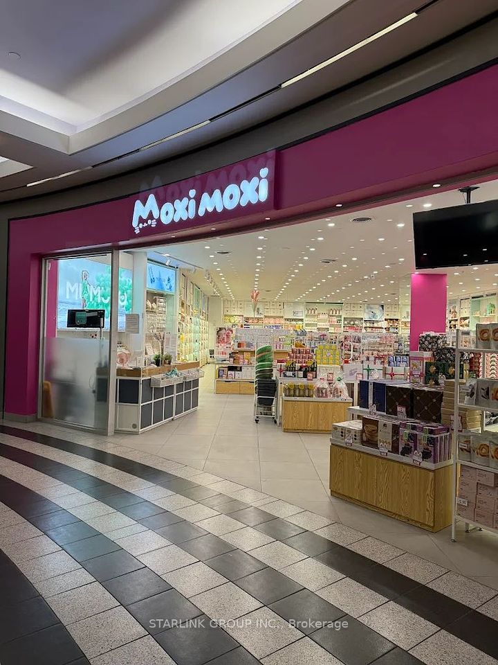 5095 yonge