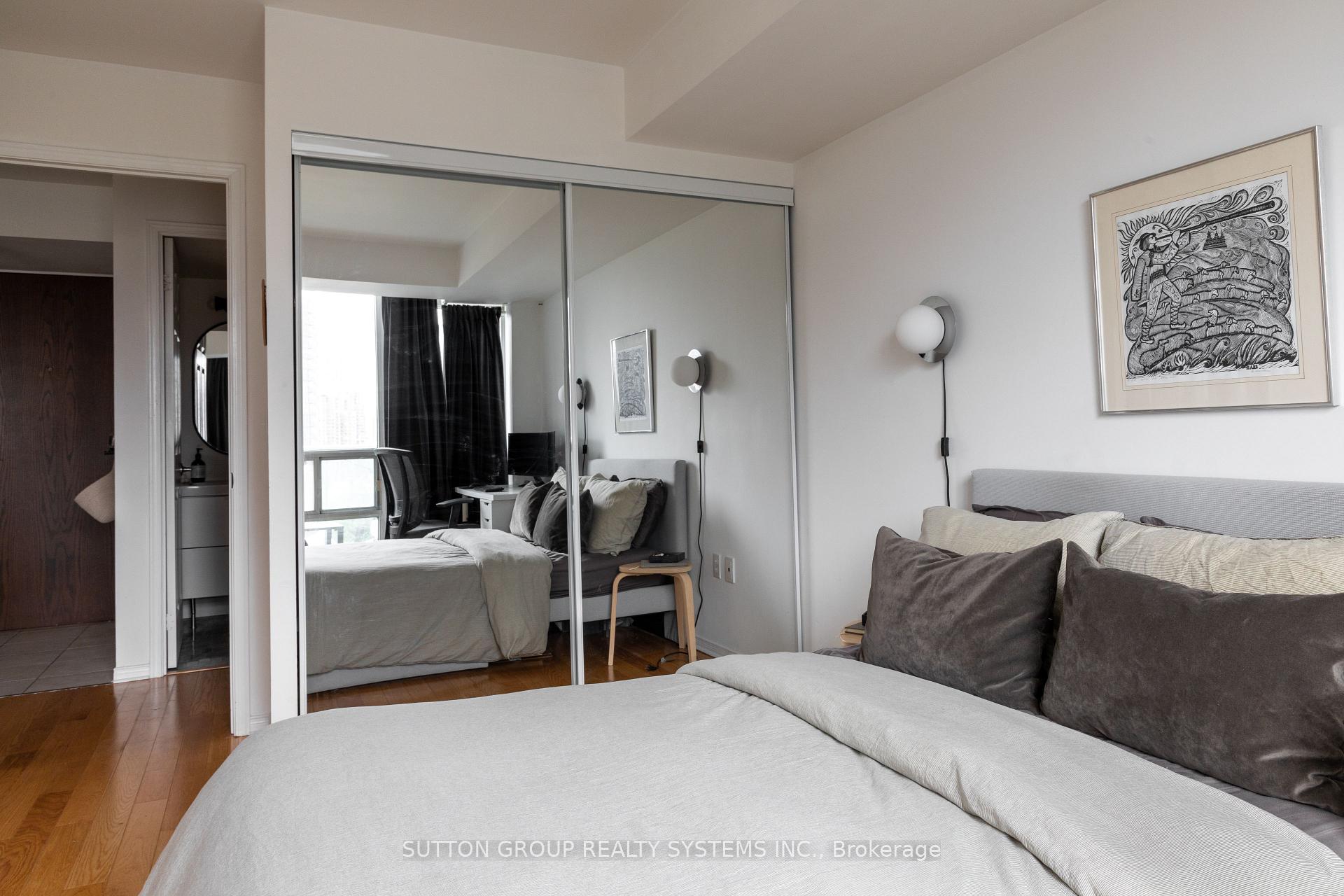 1 Bedroom Condo at 11 Michael Power, Toronto For sale