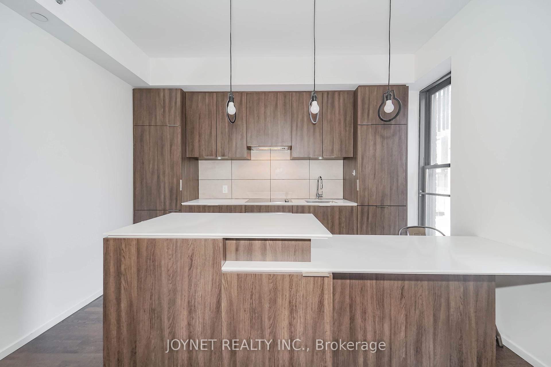 1 Bedroom Condo at 5 St Joseph, Toronto For sale