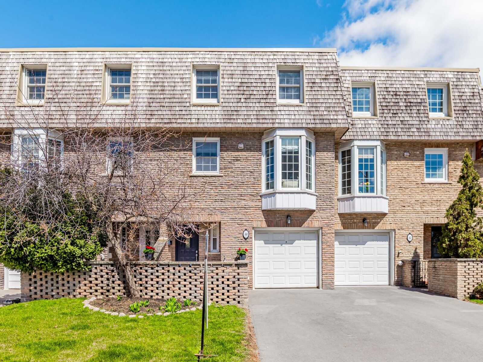 44 Farmstead Road