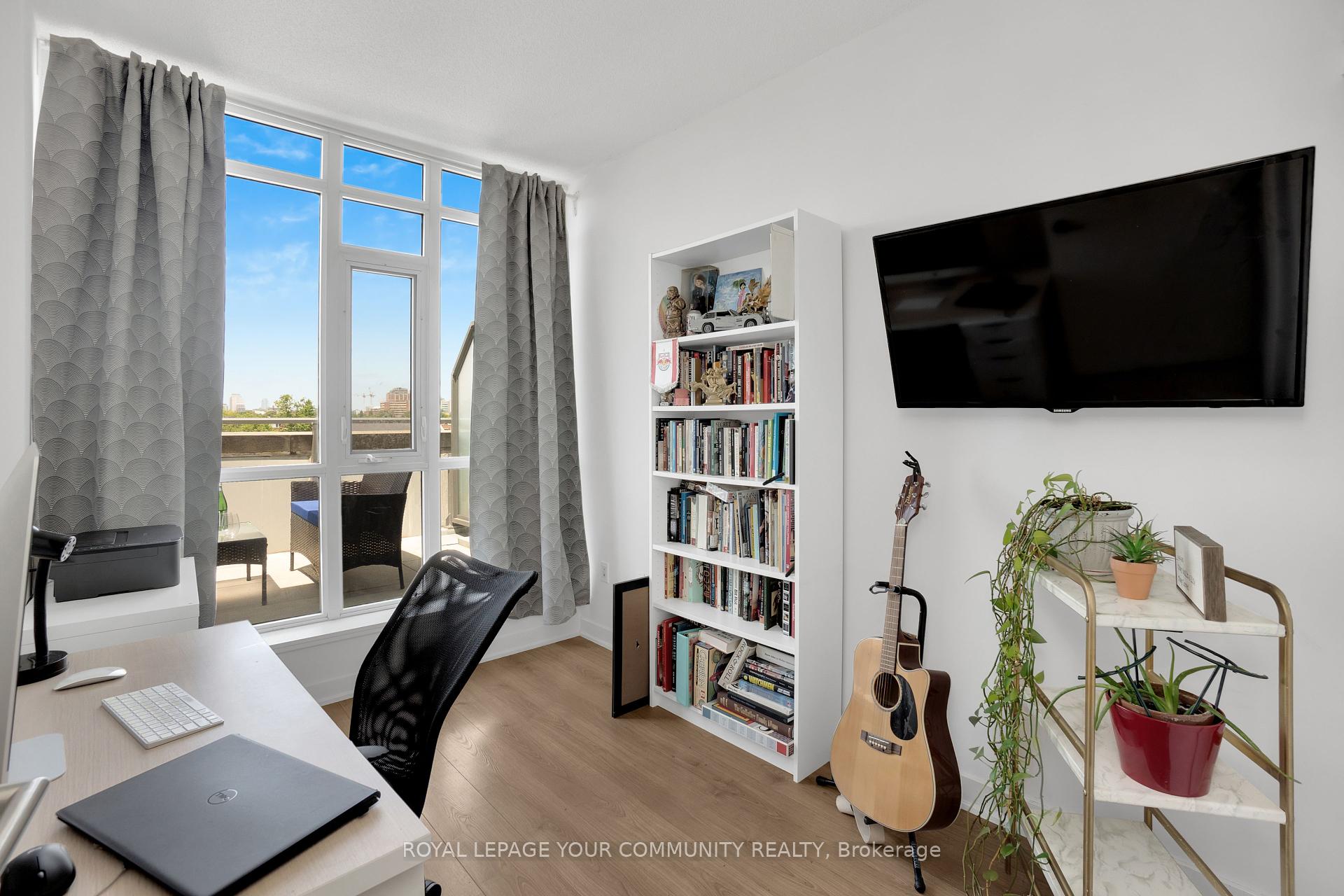 2 Bedrooms Condo at 775 King, Toronto For sale
