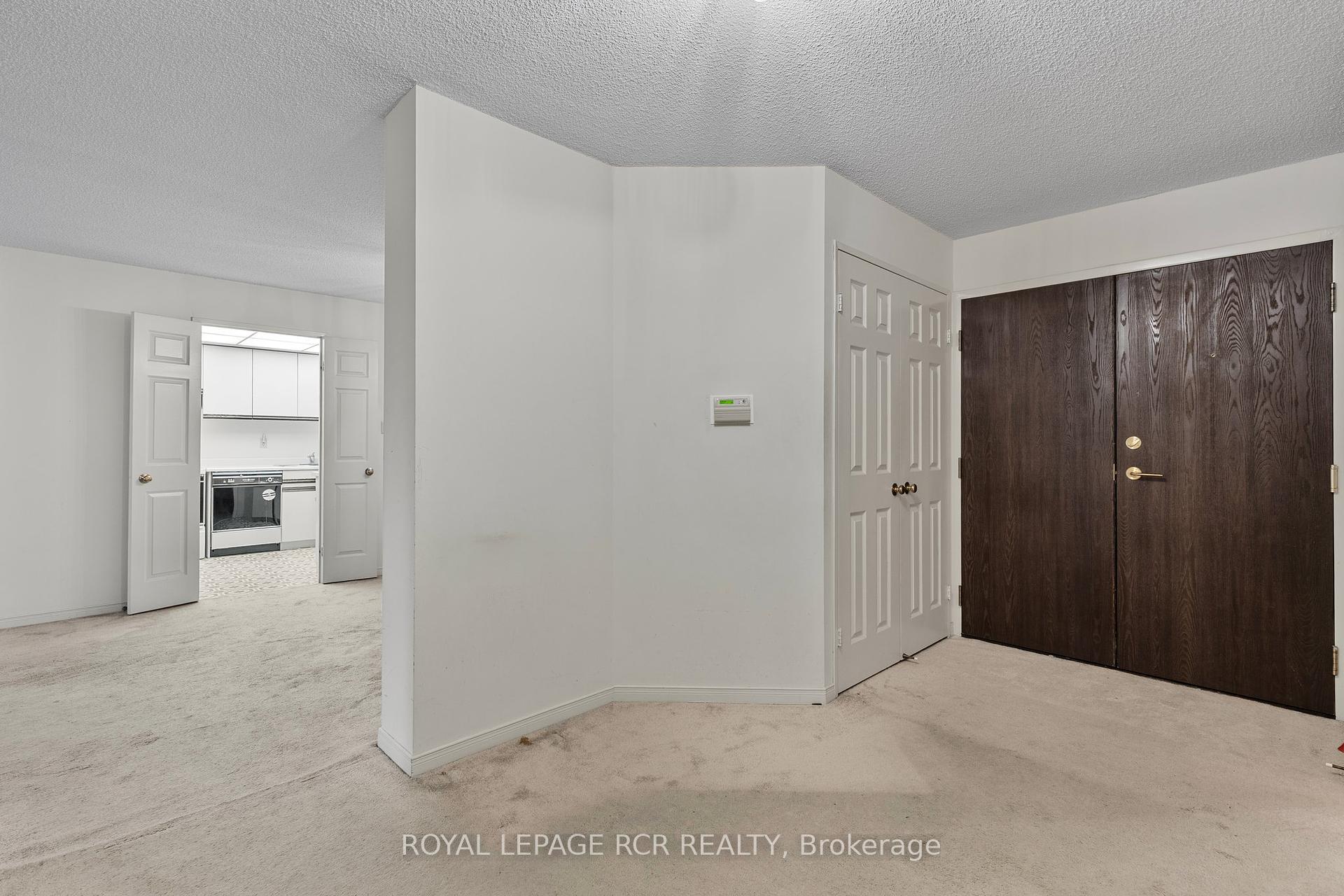 2 Bedrooms Condo at 195 St Patrick, Toronto For sale