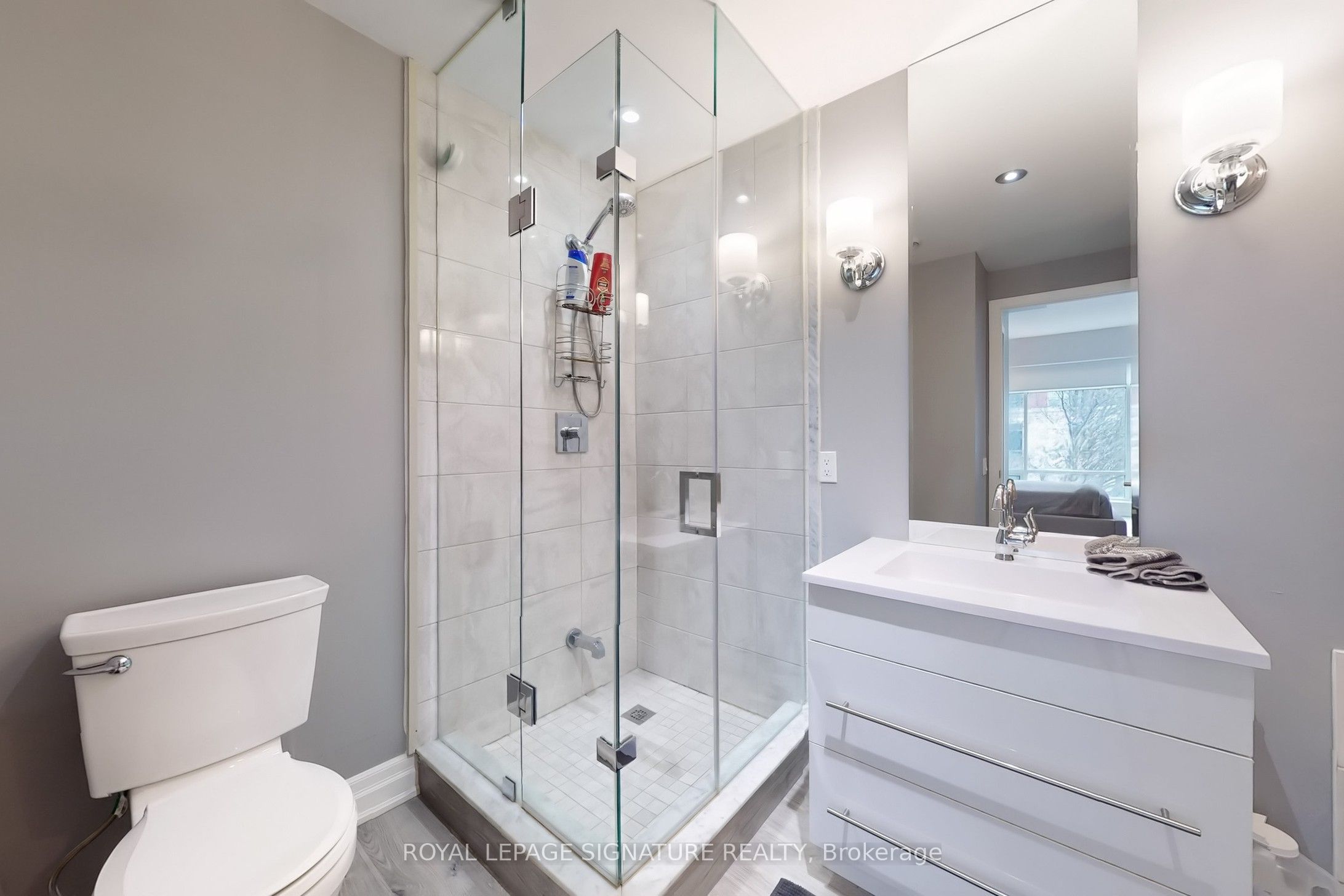 500 Queens Quay W, #102E Upper