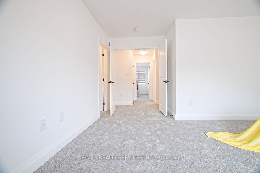 38 Barnyard Trail