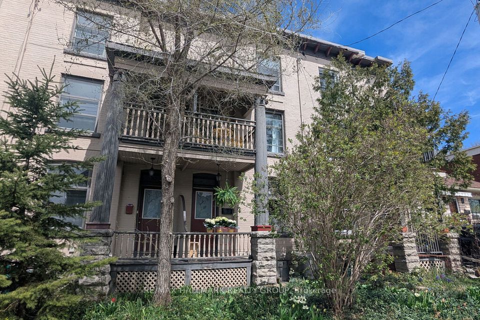 85 Elm