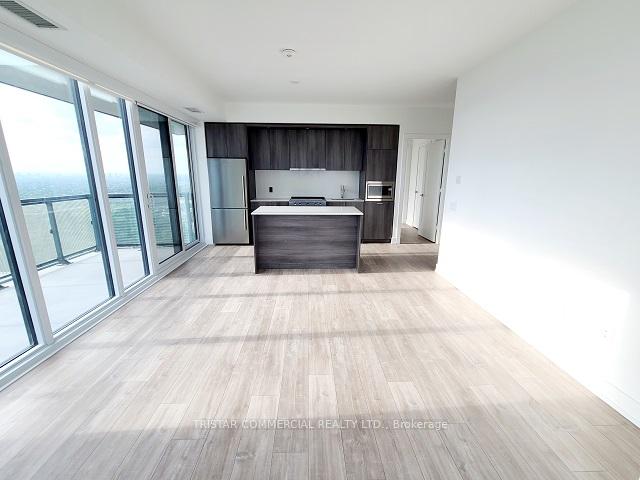 2 Bedrooms Condo at 30 Inn on the Park,  Toronto For sale