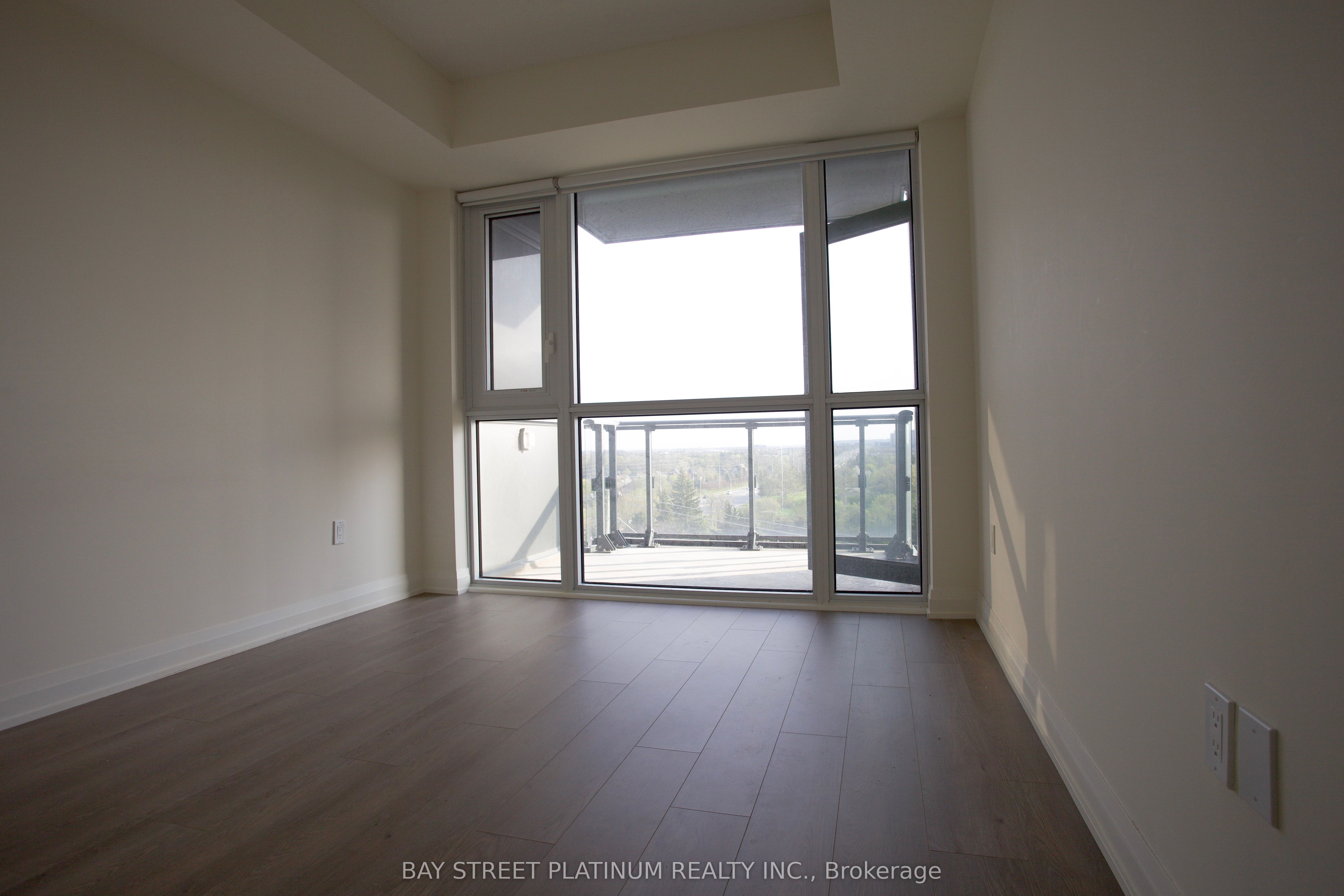 509 DUNDAS Street, #602