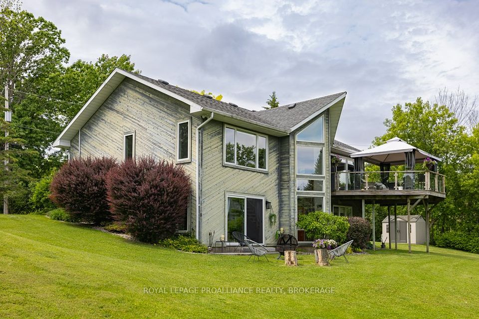 953 Cottage Farms