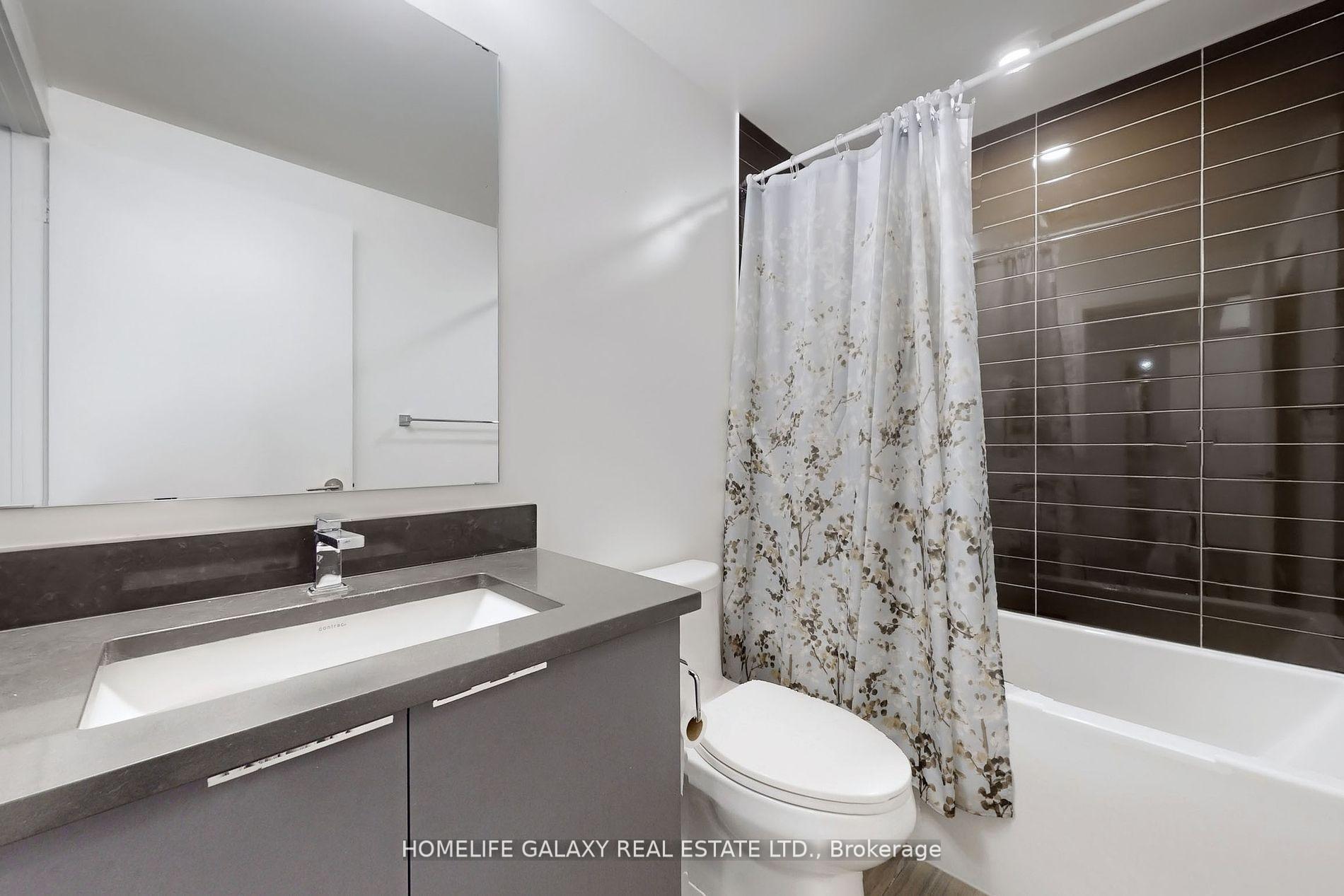 2 Bedrooms Condo at 2033 Kennedy, Toronto For sale