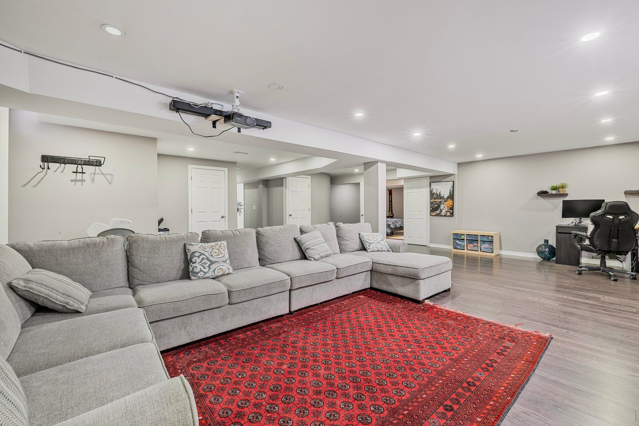 24 Faris Street