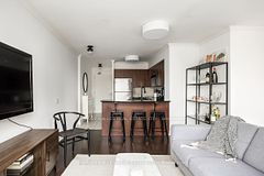 60 St. Clair Avenue W 1107