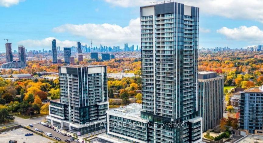3 Bedrooms Condo at 20 O’Neill, Toronto For sale