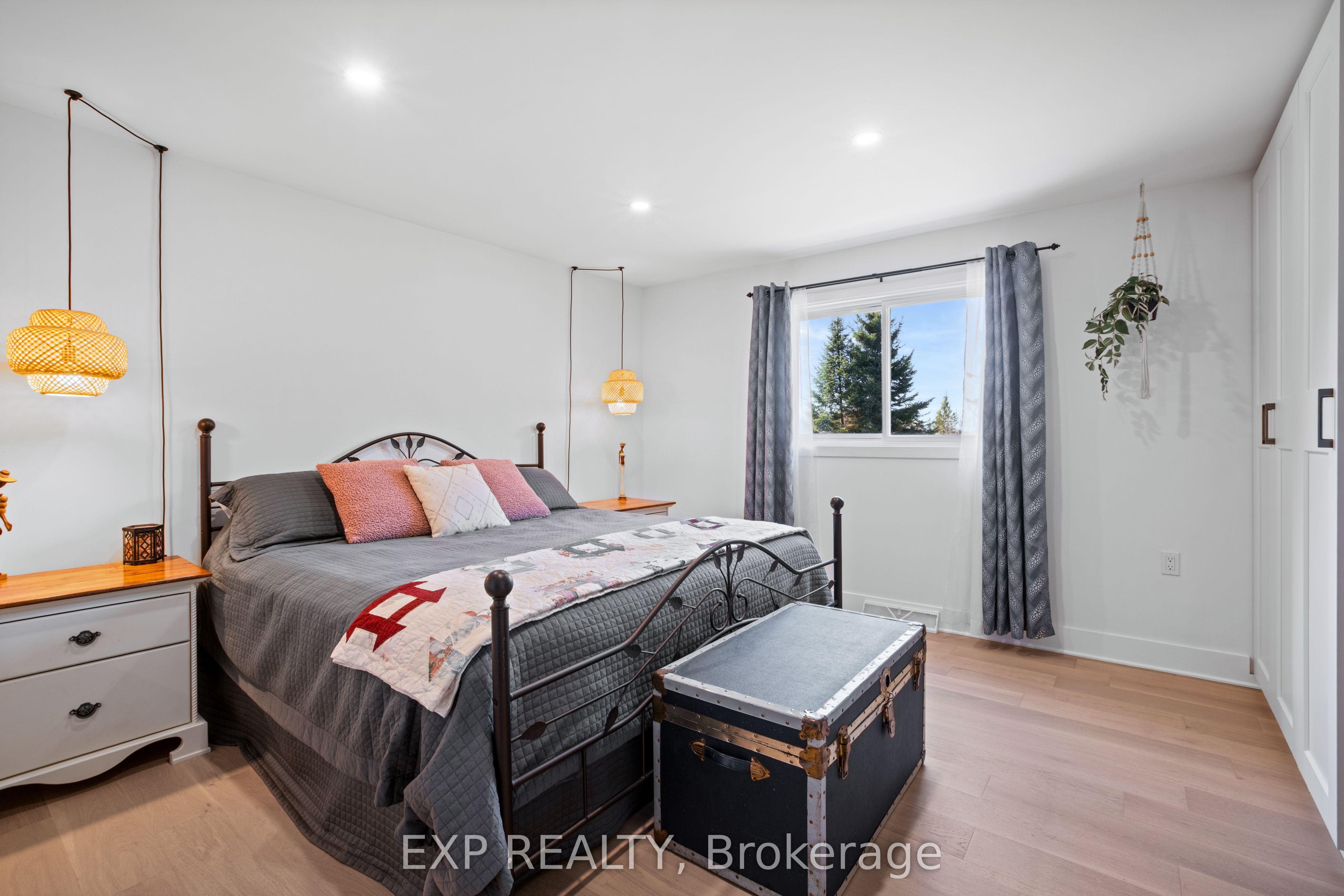 21680 Seven Hills Road, North Glengarry, ON K0B 1R0