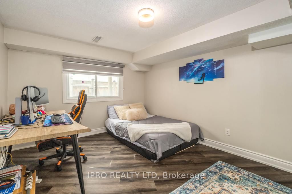 2155 Duncaster Drive, #26