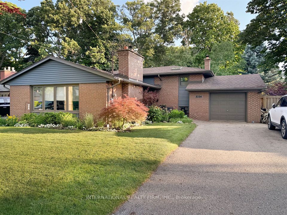 3234 Flynn