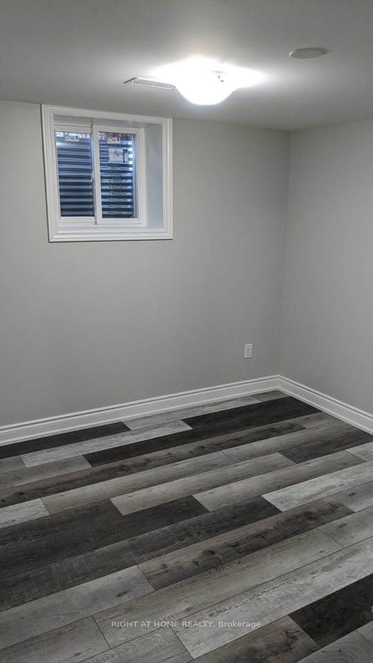 148 Sexton Crescent, #(Basement)