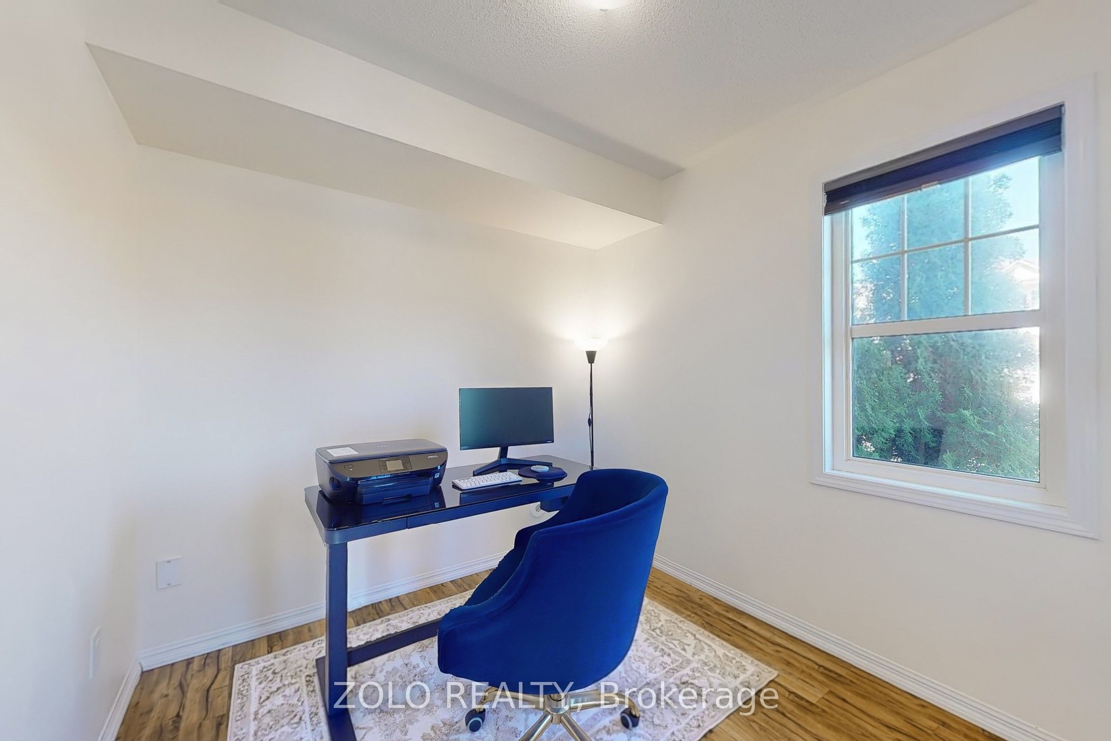 201 Woodley Crescent