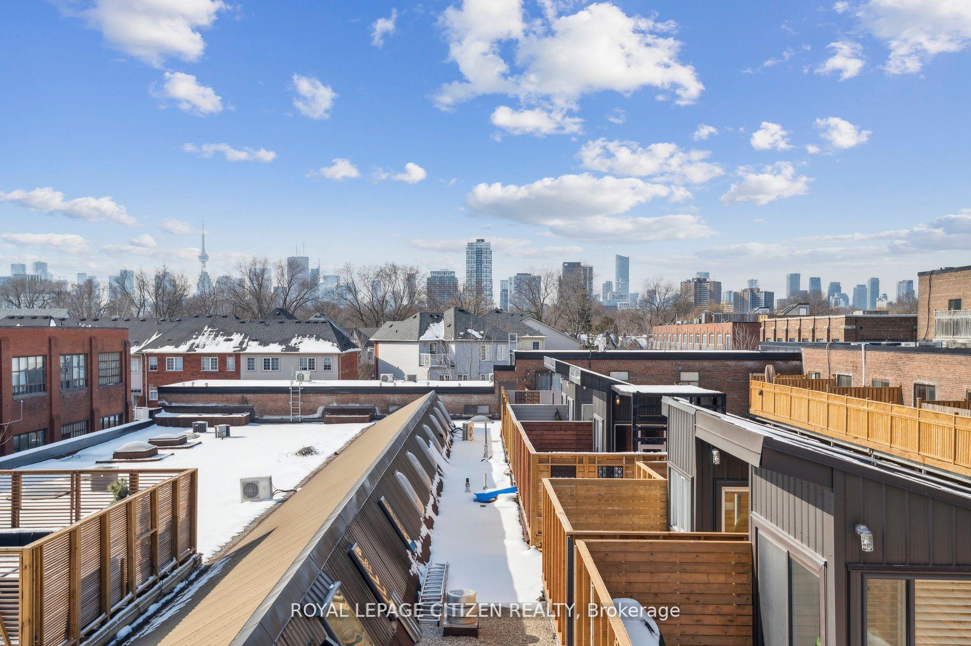 1 Bedroom Condo at 326 Carlaw, Toronto For sale