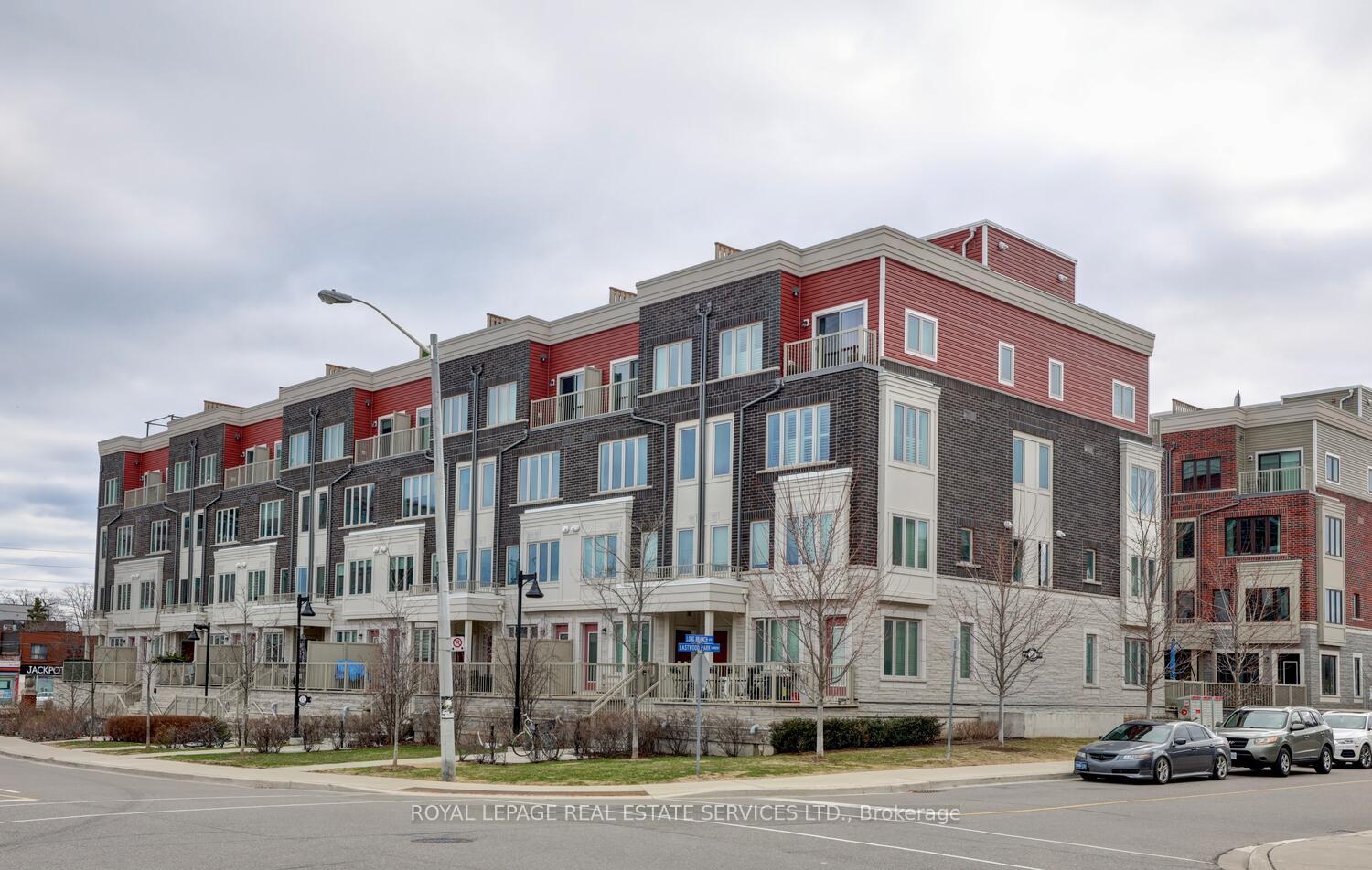 2 Bedrooms Condo at 100 Long Branch,  Toronto For sale