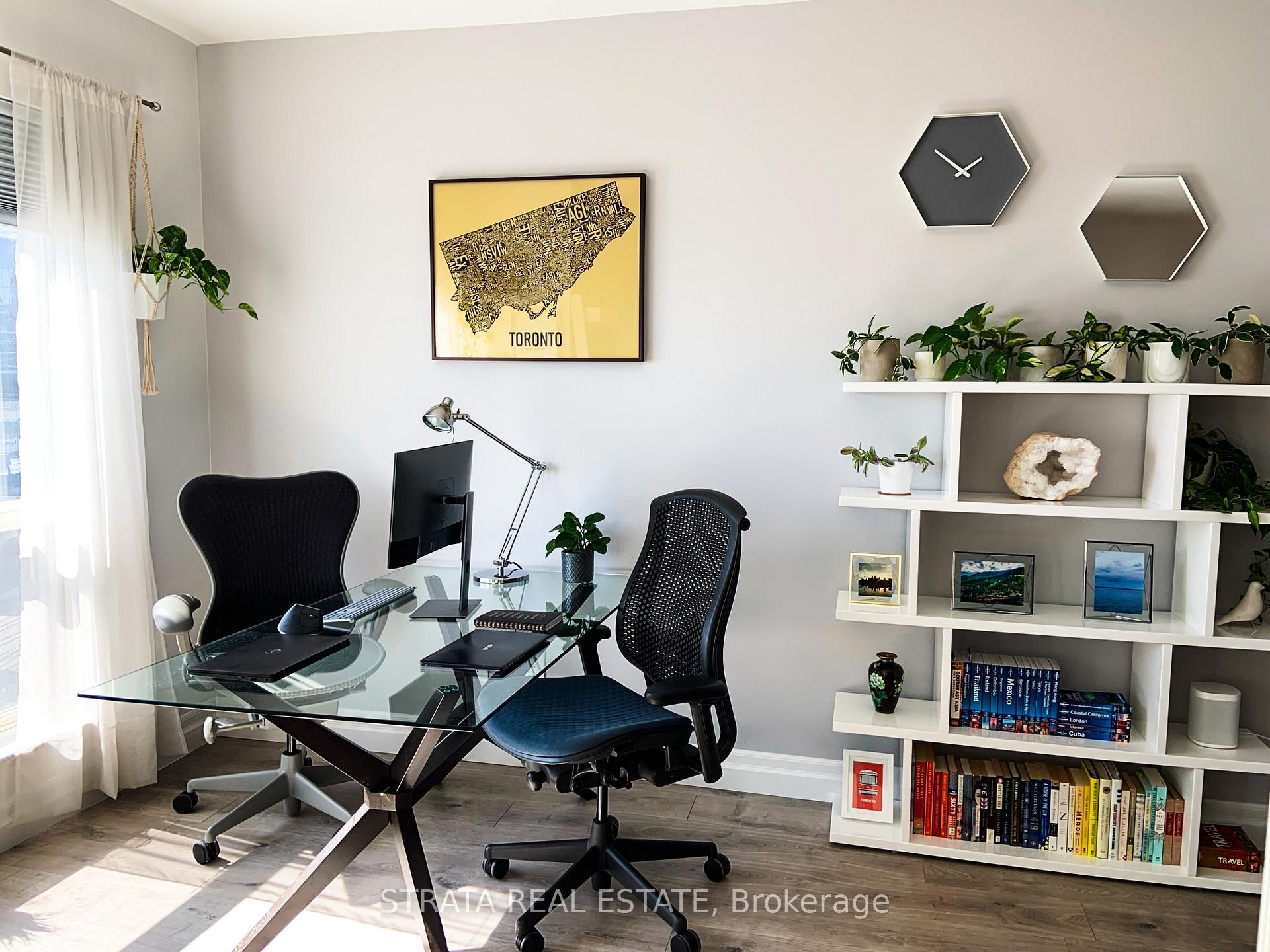 2 Bedrooms Condo at 25 The Esplanade, Toronto For sale