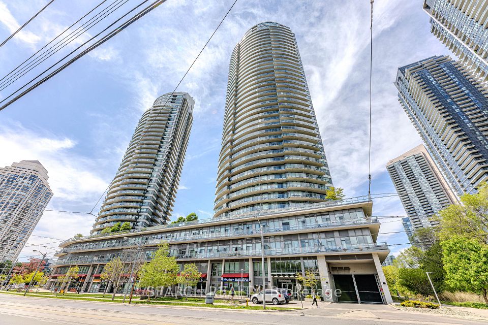 2230 Lake Shore