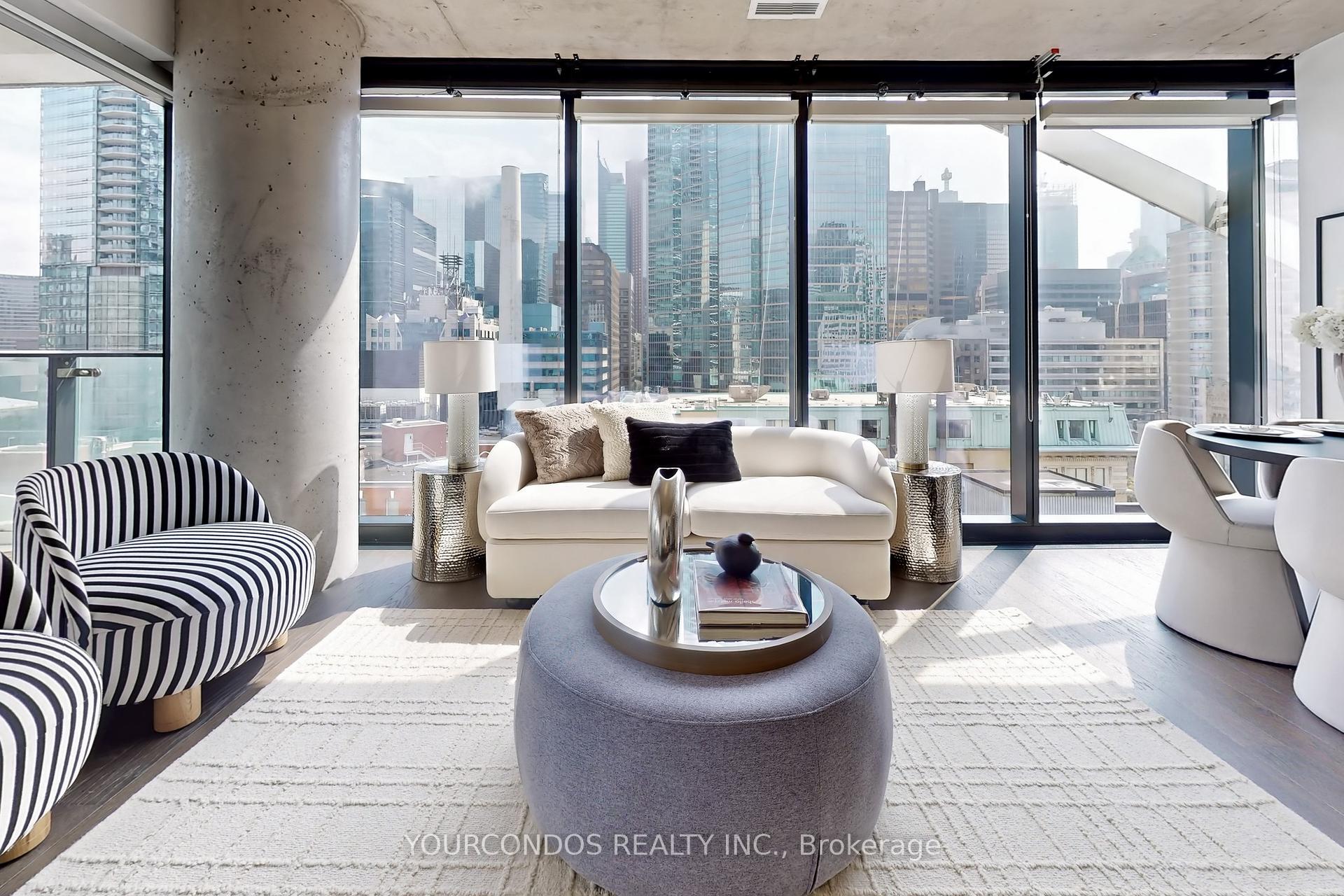 2 Bedrooms Condo at 224 King, Toronto For sale