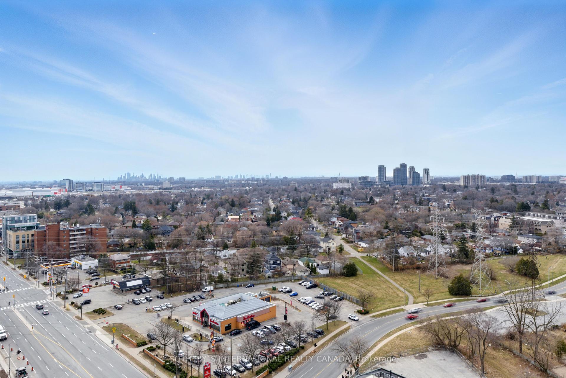 3 Bedrooms Condo at 5233 Dundas,  Toronto For sale