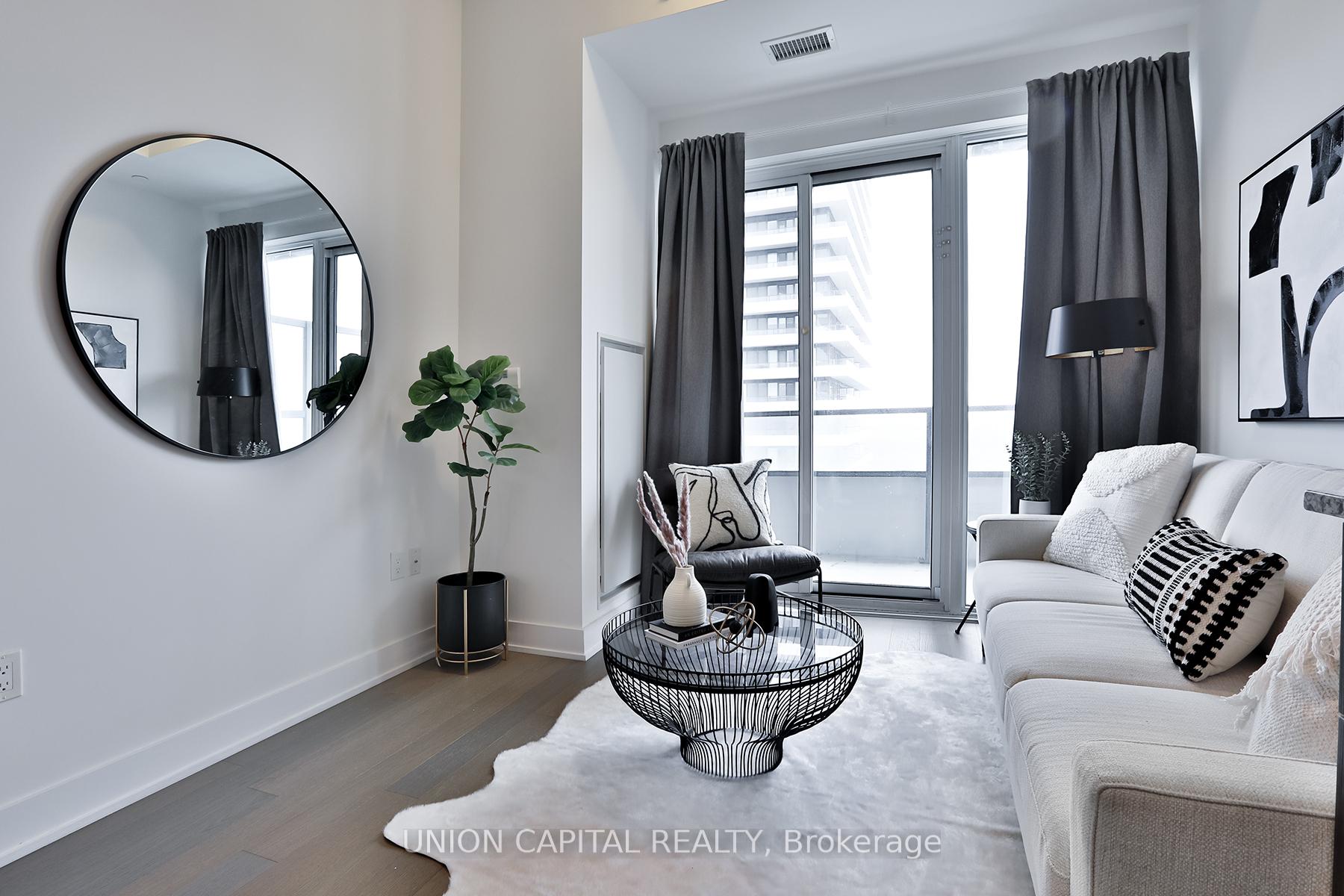 2 Bedrooms Condo at 20 Shore Breeze, Toronto For sale